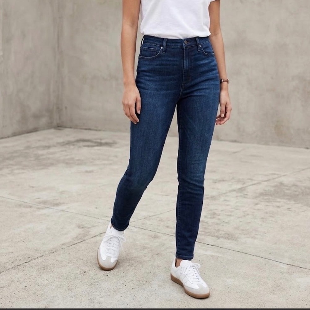 Banana Republic High Rise Skinny Jeans Dark Wash Premium Denim 33 Short